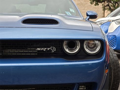Used 2020 Dodge Challenger SRT Hellcat Redeye image 11