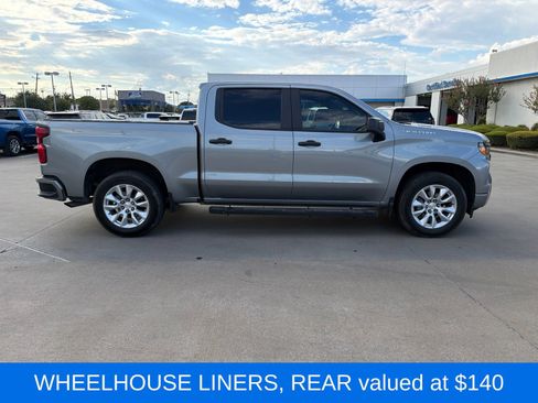 Used 2025 Chevrolet Silverado 1500 Custom RWD image 3