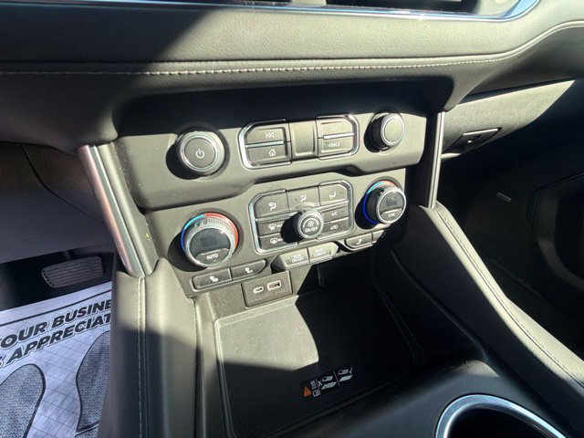 Used 2023 Chevrolet Tahoe LT w/ LT Signature Package AWD/4WD image 17