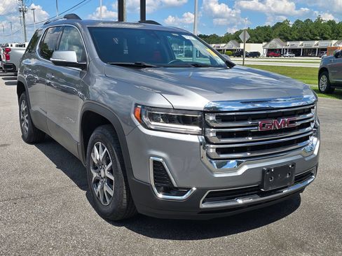 Used 2023 GMC Acadia SLT w/ Preferred Package AWD/4WD image 1