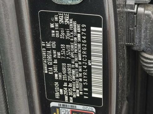 Used 2024 Kia Sorento S FWD image 11