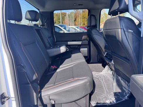 New 2026 Ford F350 Lariat image 30