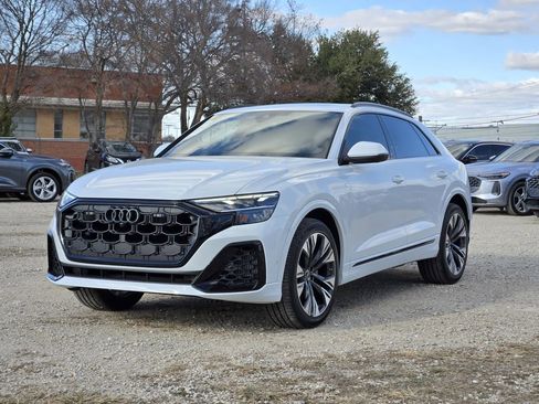 New 2026 Audi Q8 Premium Plus image 4