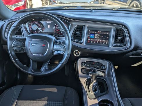 Used 2023 Dodge Challenger SXT w/ Blacktop Package image 25