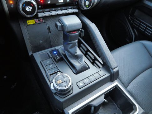 Used 2024 Toyota Tacoma TRD Off-Road image 24