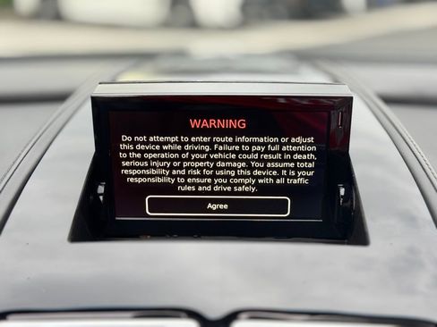 Used 2012 Aston Martin DBS Volante image 67