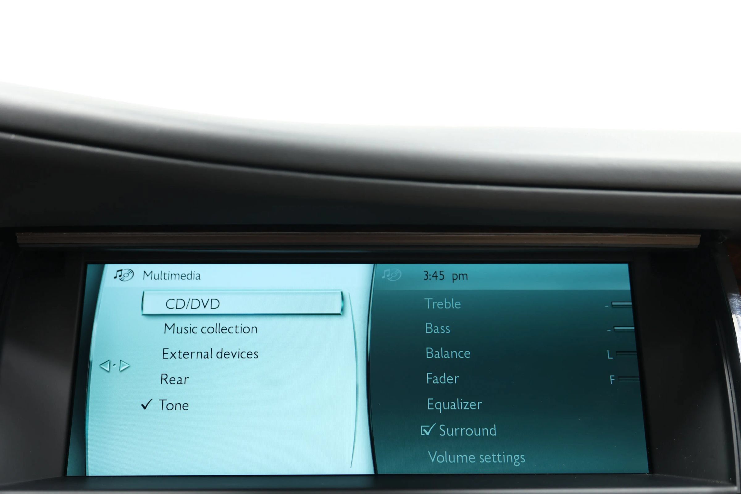 Used 2015 Rolls-Royce Ghost RWD image 35