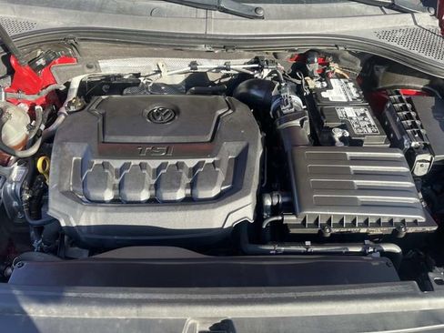 Used 2018 Volkswagen Tiguan SEL image 27