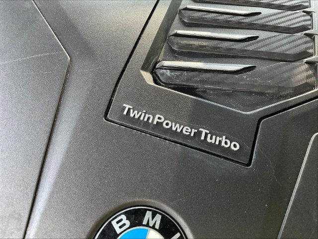 Used 2023 BMW 540i w/ M Sport Package RWD image 33