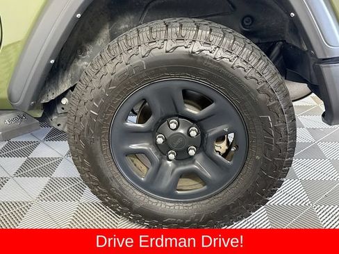 Used 2021 Jeep Wrangler Sport AWD/4WD image 4