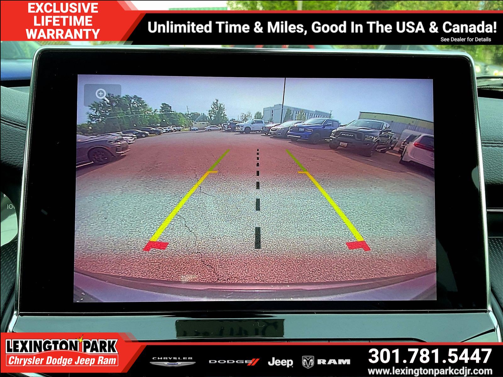 Used 2022 Jeep Compass Latitude AWD/4WD image 13