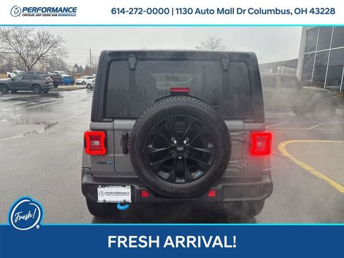 Used 2022 Jeep Wrangler Unlimited Sahara w/ Cold Weather Group image 5