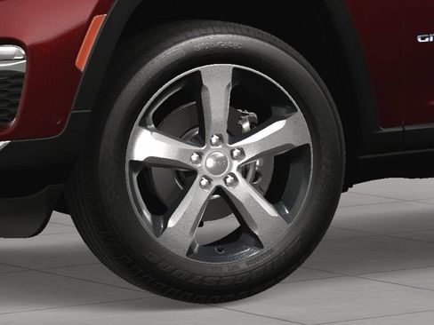 Used 2024 Jeep Grand Cherokee Limited 4xe w/ Luxury Tech Group II image 11