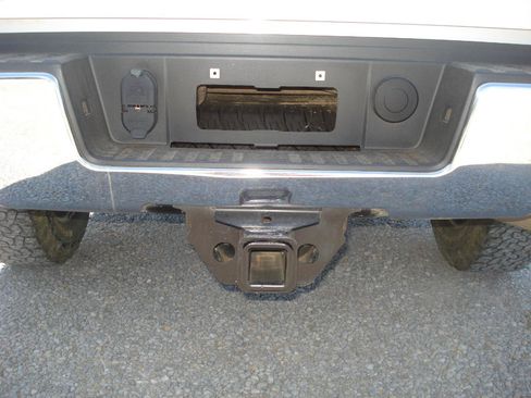 Used 2015 Chevrolet Silverado 2500 W/T AWD/4WD image 11