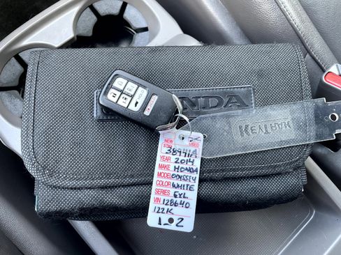 Used 2014 Honda Odyssey EX-L image 23