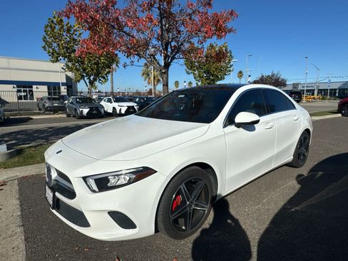 Used 2019 Mercedes-Benz A 220 image 2