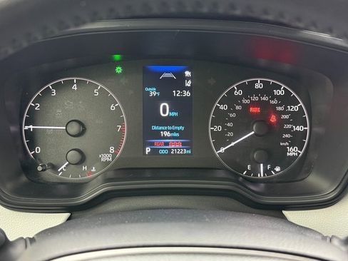 Used 2024 Toyota Corolla SE image 15