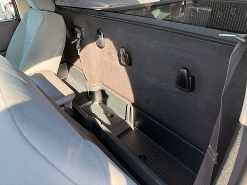 Used 2018 RAM 1500 Tradesman w/ Popular Equipment Group RWD image 24