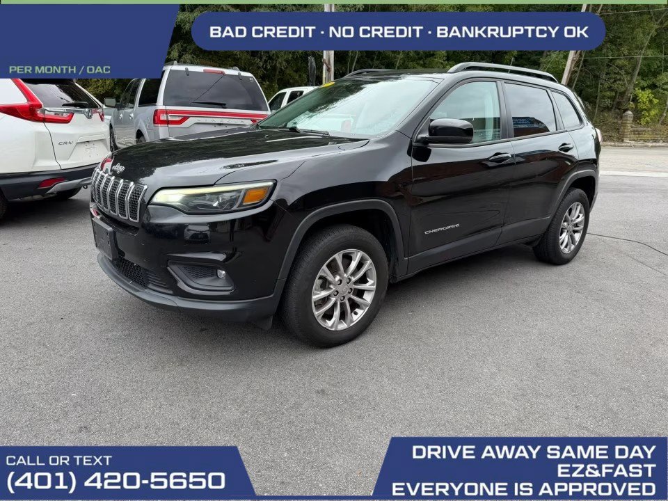 Used 2022 Jeep Cherokee Latitude Lux AWD/4WD image 2