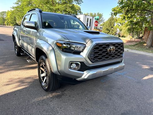 Used 2022 Toyota Tacoma SR5 image 7