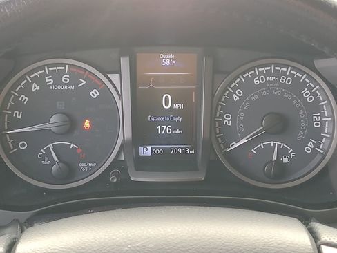 Used 2021 Toyota Tacoma image 26