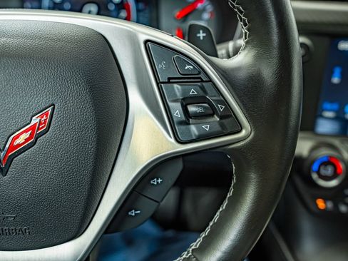 Used 2016 Chevrolet Corvette Z06 w/ 3LZ Preferred Equipment Group RWD image 32
