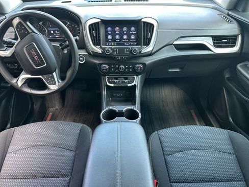 Used 2023 GMC Terrain SLE w/ Driver Convenience Package AWD/4WD image 18