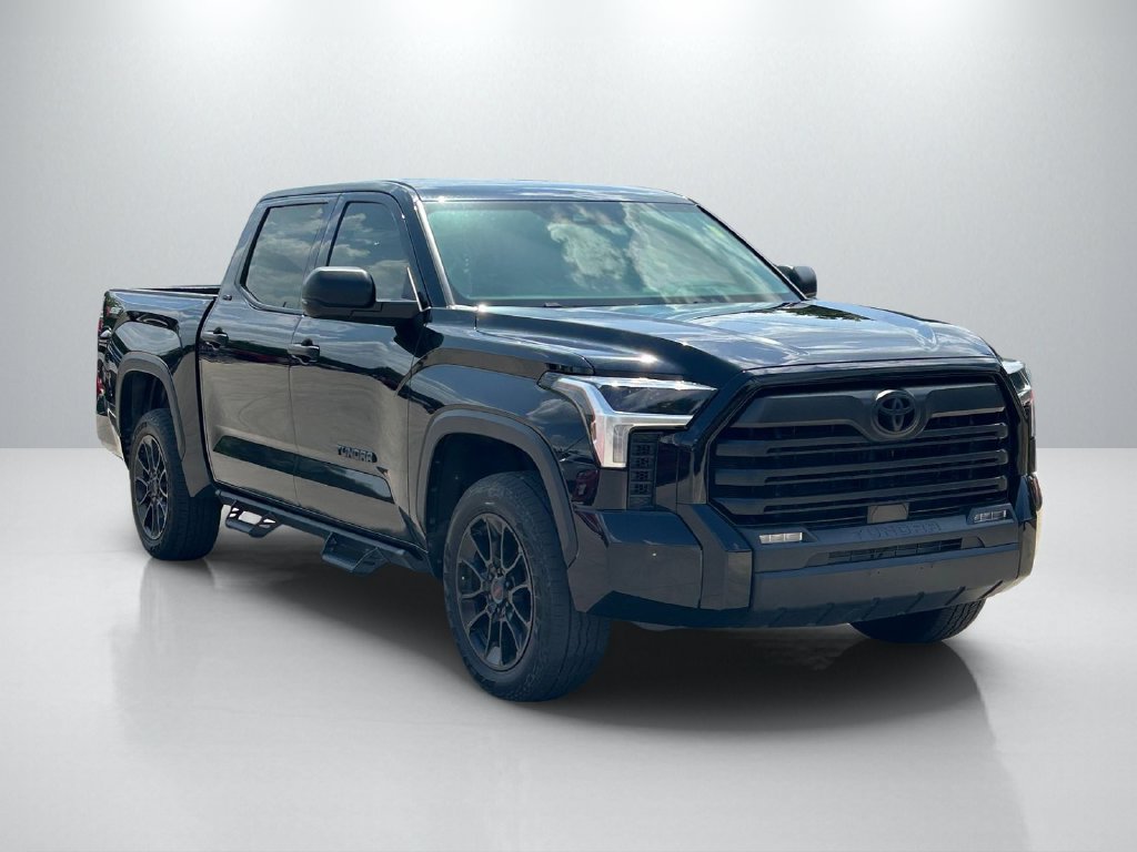 Used 2023 Toyota Tundra SR5 AWD/4WD image 3