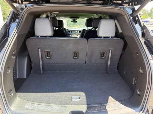Certified 2023 Buick Enclave Essence w/ Trailering Package, 5000 lbs. AWD/4WD image 13