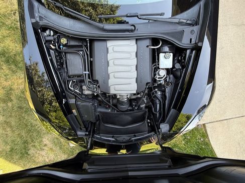 Used 2016 Chevrolet Corvette Stingray Coupe w/ Carbon Flash Badge Package RWD image 67