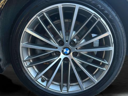 Used 2018 BMW 530i xDrive image 49