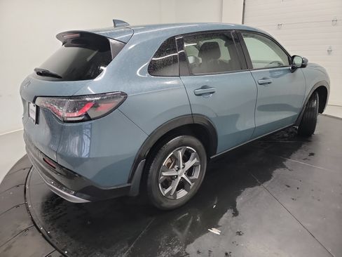 Certified 2024 Honda HR-V EX-L image 9