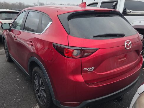 Used 2018 MAZDA CX-5 Touring w/ Preferred Equipment Package image 3