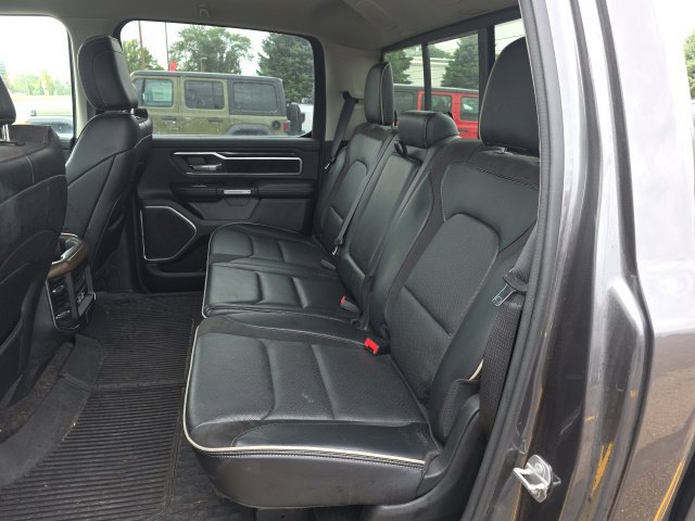 Used 2022 RAM 1500 Laramie AWD/4WD image 10