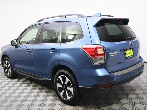 Used 2018 Subaru Forester 2.5i Limited AWD/4WD image 3