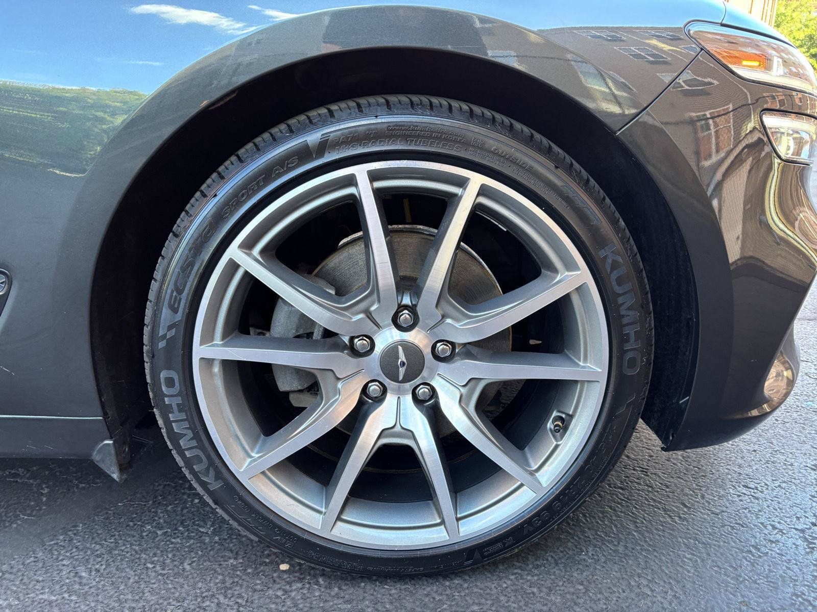 Used 2022 Genesis G70 2.0T w/ Prestige Package AWD/4WD image 7