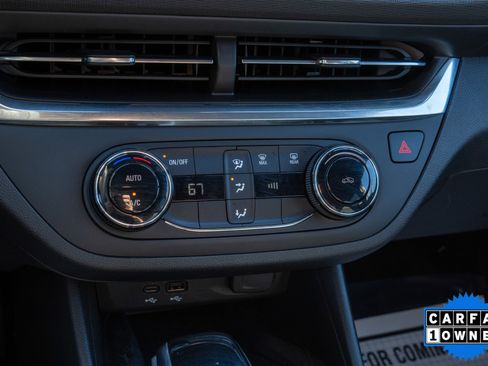 Used 2024 Buick Envista Preferred w/ Convenience II Package image 14