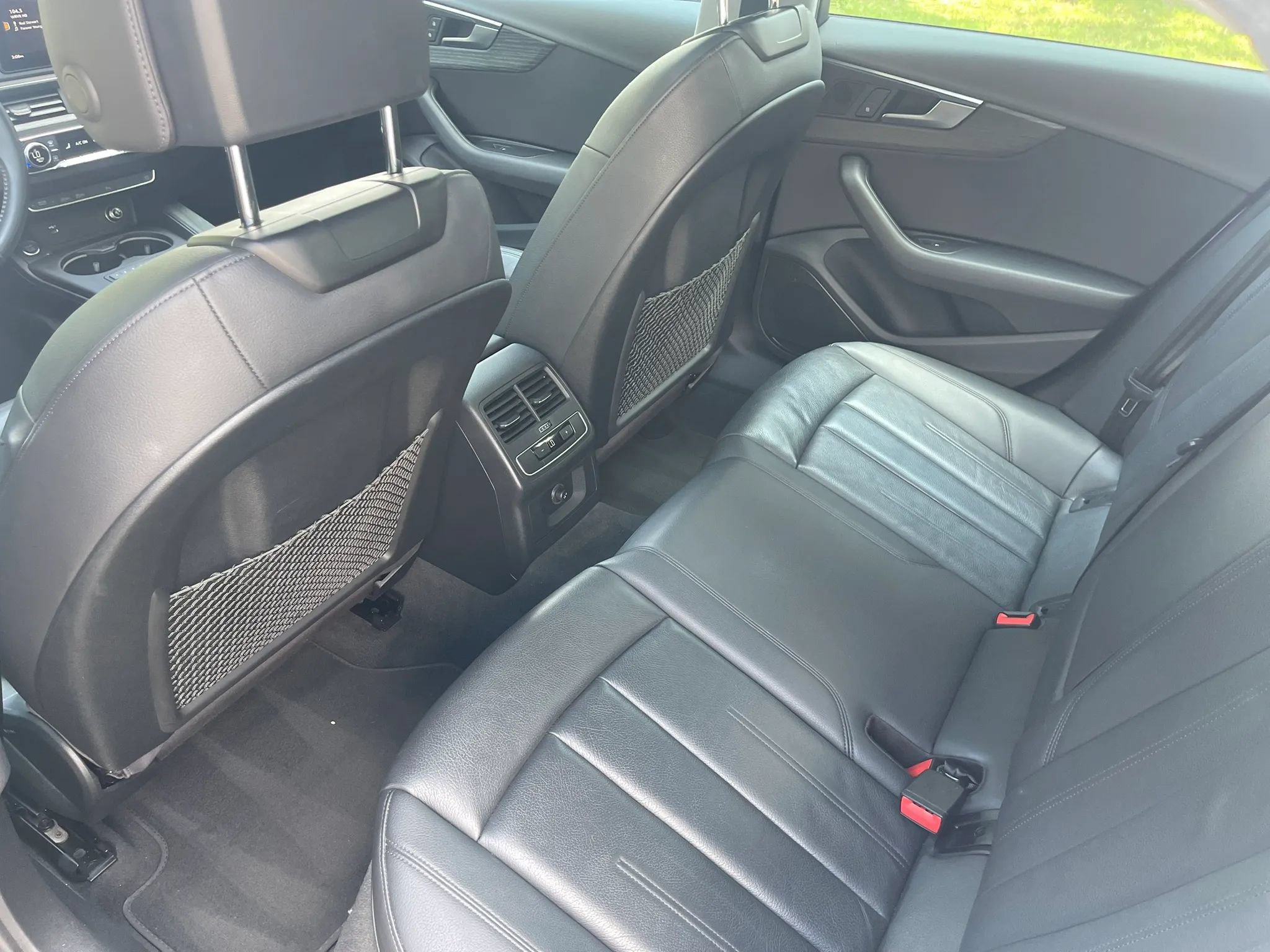 Used 2019 Audi A4 2.0T Premium FWD image 12