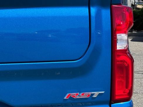 Used 2022 Chevrolet Silverado 1500 RST w/ Convenience Package II AWD/4WD image 52