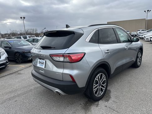 Used 2022 Ford Escape SEL image 5