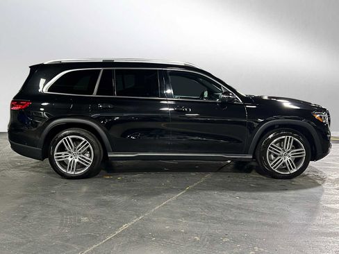 Certified 2025 Mercedes-Benz GLS 450 4MATIC image 2