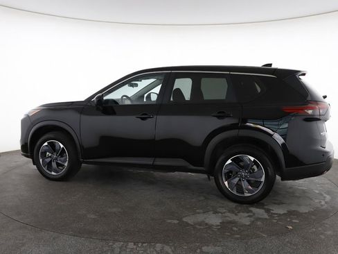 Used 2025 Nissan Rogue SV FWD image 8