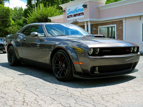 Used 2021 Dodge Challenger R/T Scat Pack image 3
