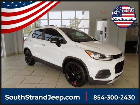 Used 2019 Chevrolet Trax LT w/ Redline Edition image 1