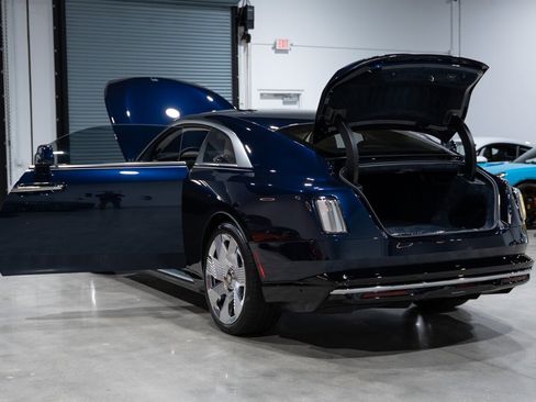 Used 2024 Rolls-Royce Spectre w/ Spectre Launch Package image 39