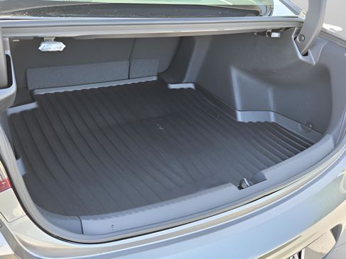 New 2025 Acura TLX w/Technology Package image 30