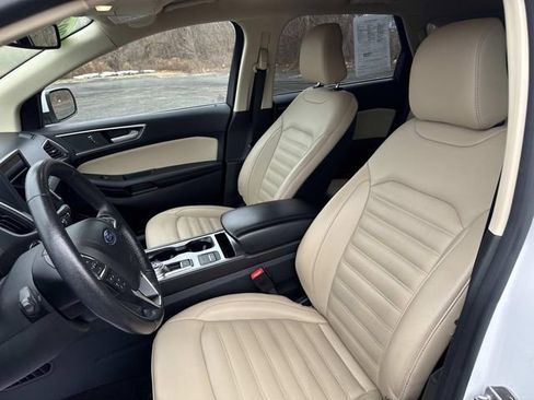 Used 2022 Ford Edge SEL image 23