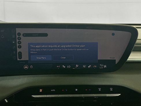 Used 2025 Buick Enclave Preferred image 22