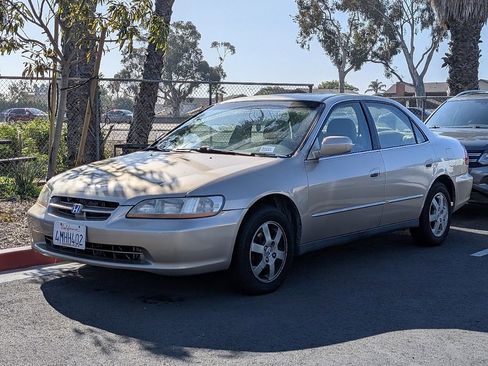 Used 2000 Honda Accord SE image 25