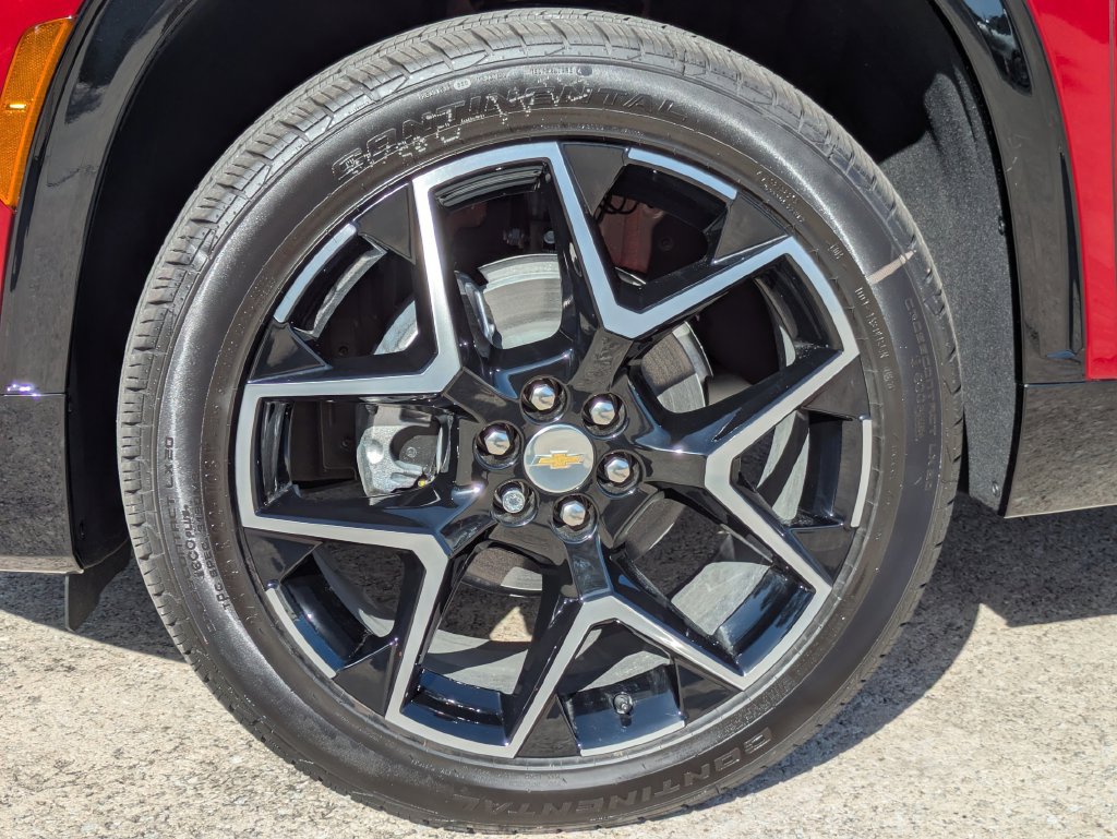 New 2026 Chevrolet Traverse High Country FWD image 34